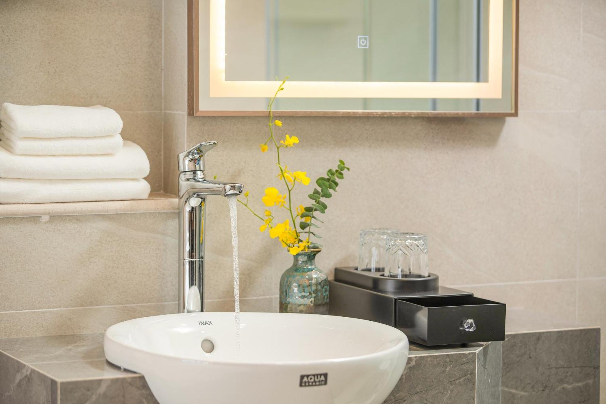 Gilson Hanoi Hotel Zewnętrze zdjęcie